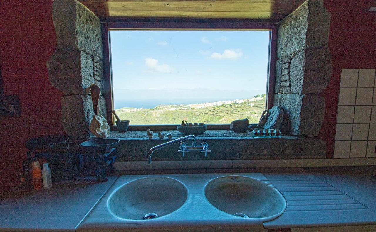Вилла Mountain Hideaway House In Moya Экстерьер фото